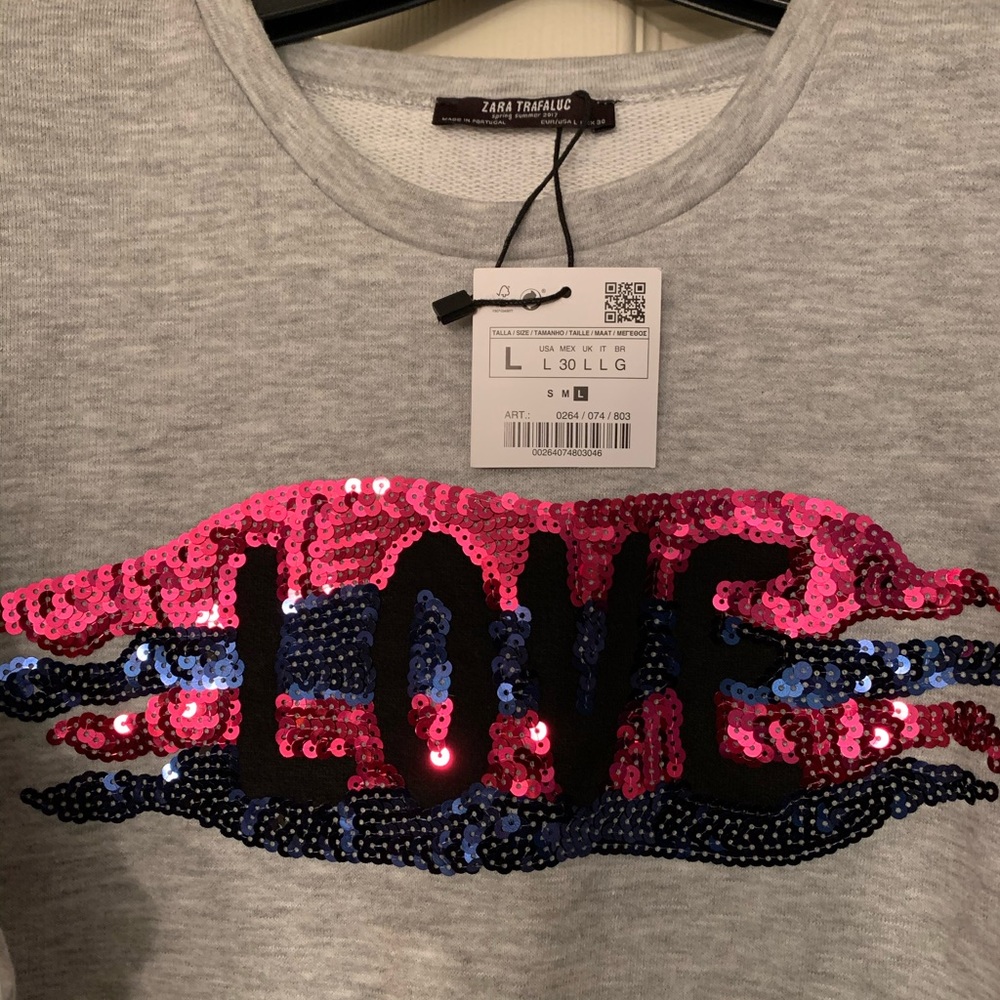 Zara Crop Sequins “LOVE” shirt NWT size Lg